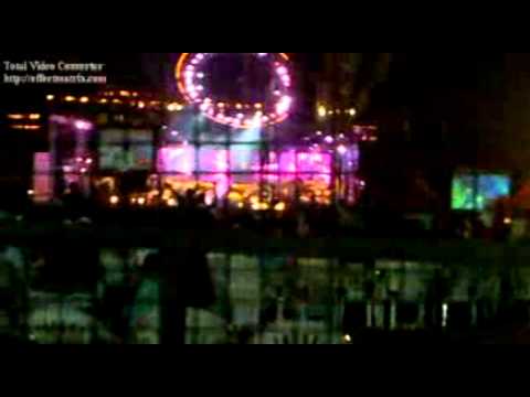 ajay-atul live concert 2011-Aai cha gho.mov