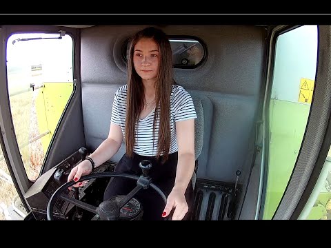Sylwia kosi Claasem | Żniwa 2019 | Dziewczyny na kombajny | Sylwia kosi Claasem | Żniwa 2019 | Dziewczyny na kombajny |