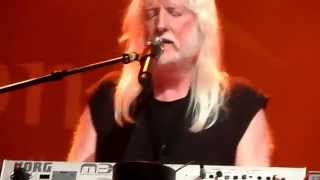 Watch Edgar Winter Hangin Around video