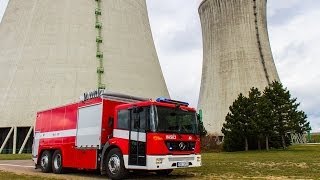 Požáry.cz Hasiči V Jaderné Elektrárně Dukovany Disponují Jedinečným Hadicovým Automobilem