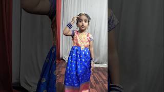Kushala Thenga Road Dance