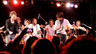 Watch Hanson Back To The Island video