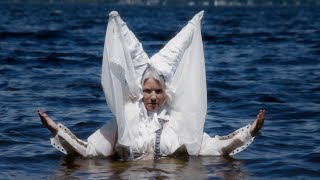Le Belladone - Au Nom De La Mère Et De La Fille Vidéoclip Officiel