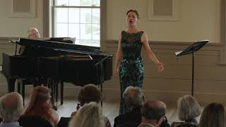 Ombra mai fu by soprano Greta Feeney