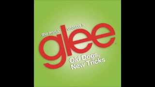 Watch Glee Cast Werewolves Of London video
