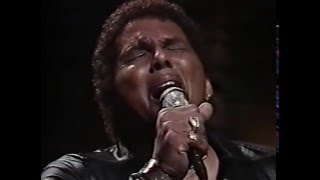 Watch Aaron Neville Stardust video