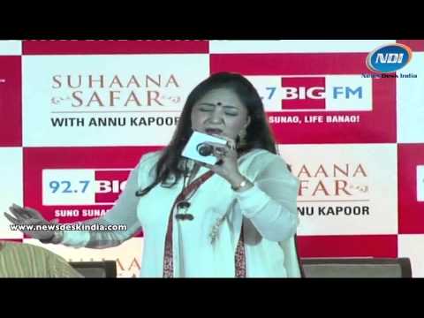 Jaspinder narula live performance on song Pyar to Hone hi tha...