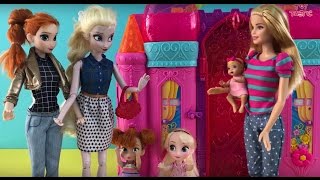 Best Elsa Anna Disney Princess & Barbie Dolls Videos! Beach Airplane Baby Sitter +Camper Van!