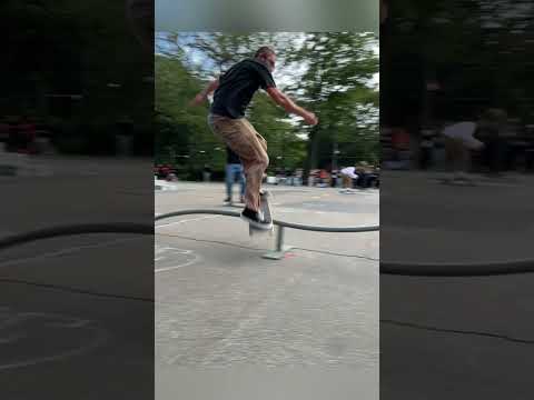 FULL SPEED LIP SLIDE POP OUT - HOCKEY SLAM DIEGO TODD #SHORTS