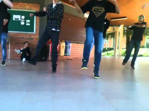 Soulja Boy Tellem - Crank That (Coreografia)