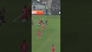sGhEMfoUBDA Video Image