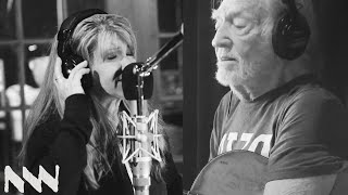 Watch Willie Nelson Pretend I Never Happened video