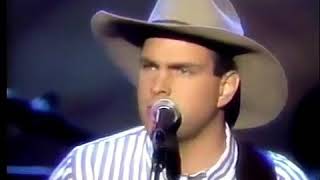 Watch Garth Brooks If Tomorrow Never Comes video