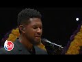 Usher sings 'Amazing Grace' to open ceremony | Remembering Kobe