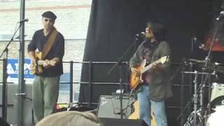 Watch Vicci Martinez Live So Happily video
