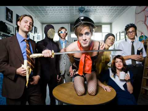 of Montreal - Bunny aint no Kind of Rider