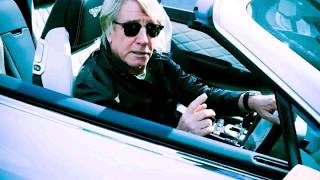 Watch Status Quo Dreamin video