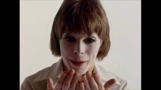 Watch David Bowie The Mirror video