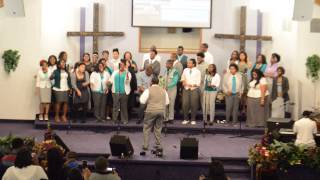 Watch Youthful Praise He Reigns video