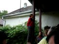 Erdélyi dalok-versek egy helyi kislány előadásában, Gyimesbükkön.  1.rész