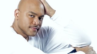 Watch Chris Walker Everyday Woman video