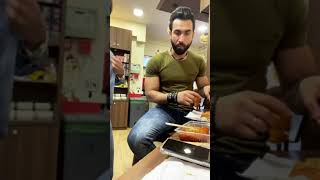 Manasi Naik & Her Husbands Love For Food Pardeep Kharera
