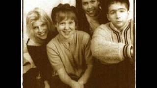 Watch Throwing Muses Honeychain video