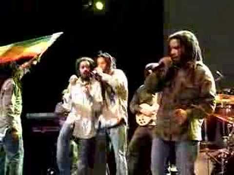 Damian, Julian, Stephen Marley- Could You Be Loved?