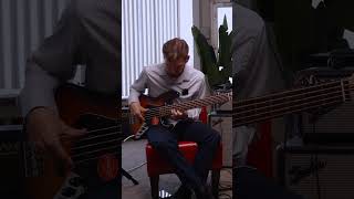 Fender Jazz B Review