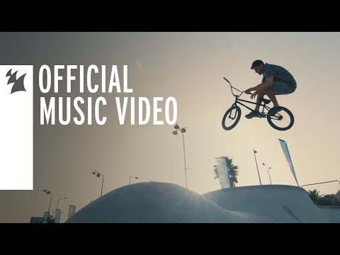 Rowald Steyn - Deja Vu (Official Music Video)
