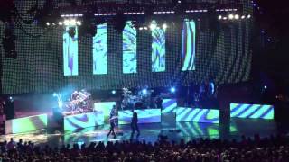 Watch Rob Thomas I Am An Illusion video