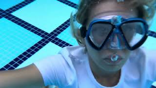Get Wet In The Pool With Underwater Shooting Wetlook Miss Viki