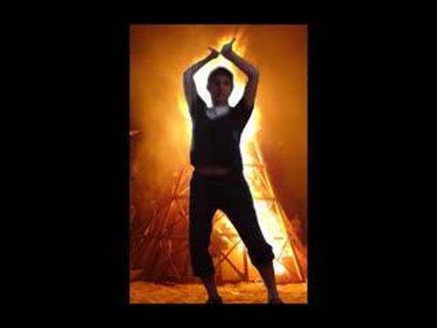 Ya No Me Asomo A La Reja Video