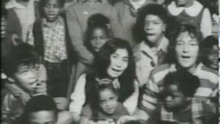 Watch Yoko Ono Happy Xmas video