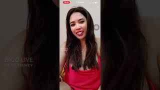 Silfia Bigo Live