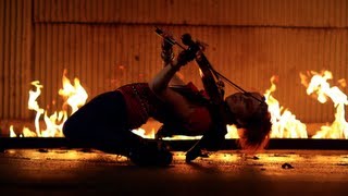 Клип Lindsey Stirling - Elements