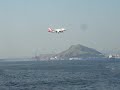 Avião aterrisando no Santos Dumont - Rio de Janeiro