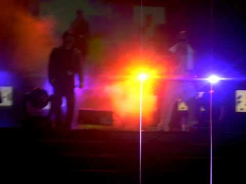 Yo se lo que tu das - Alexis y Fido concierto Chile