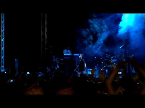 Fabrizio Moro - ÎÎ­ÎŸÎµÎ¹Ï ÎºÎ±Î¹ ÎÏÎ¿Î¹ ÎÎŒÎ­ÏÎµÏ - Live @ Guidonia