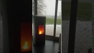 SÛTI - Découvrez le Mode Silence devant une flamme SÛTI