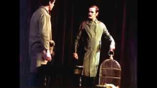 Monty Python - Dead Parrot Live (Sub. English / Español)