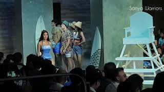Sanya Lopez walks the Bench Fashion Week runway looking beautiful in blue! #BFW_