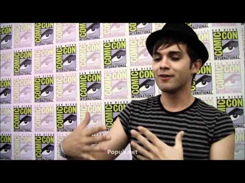 The Secret Circle 2011 Comic Con Interviews Part 1 Britt Robertson