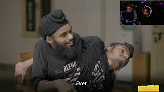 Elraenn Ruhi Çenet Yapişik İki̇zler Sohna Ve Mohna Vi̇deosunu İzli̇yor W