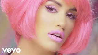 Watch Lali Histeria video