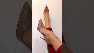 So Kates Beige 120, Louboutin