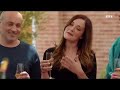 Une famille formidable - Catherine largue Jacques au téléphone !