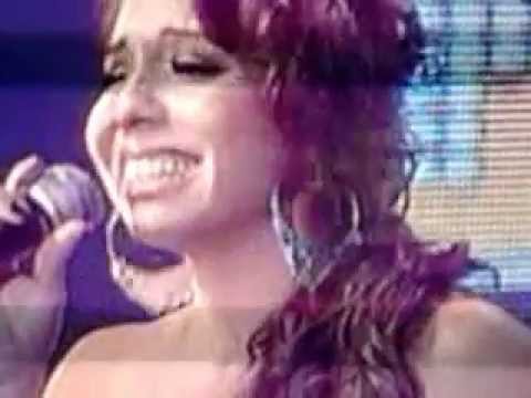 Karina rumbo a la iglesia upskirt 10