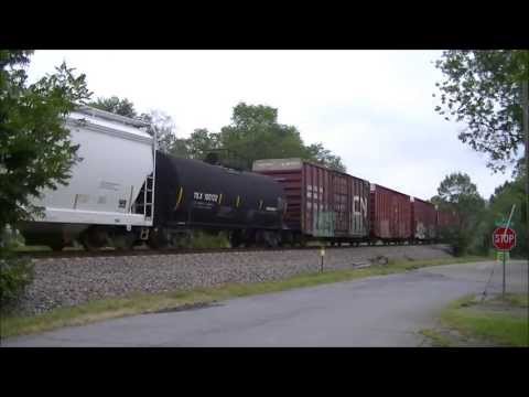 Short Fast Moving CSX Freight Train Johnson Cit