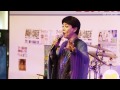 美川憲一さんが柳ケ瀬商店街で「柳ケ瀬ブルース」を歌う
